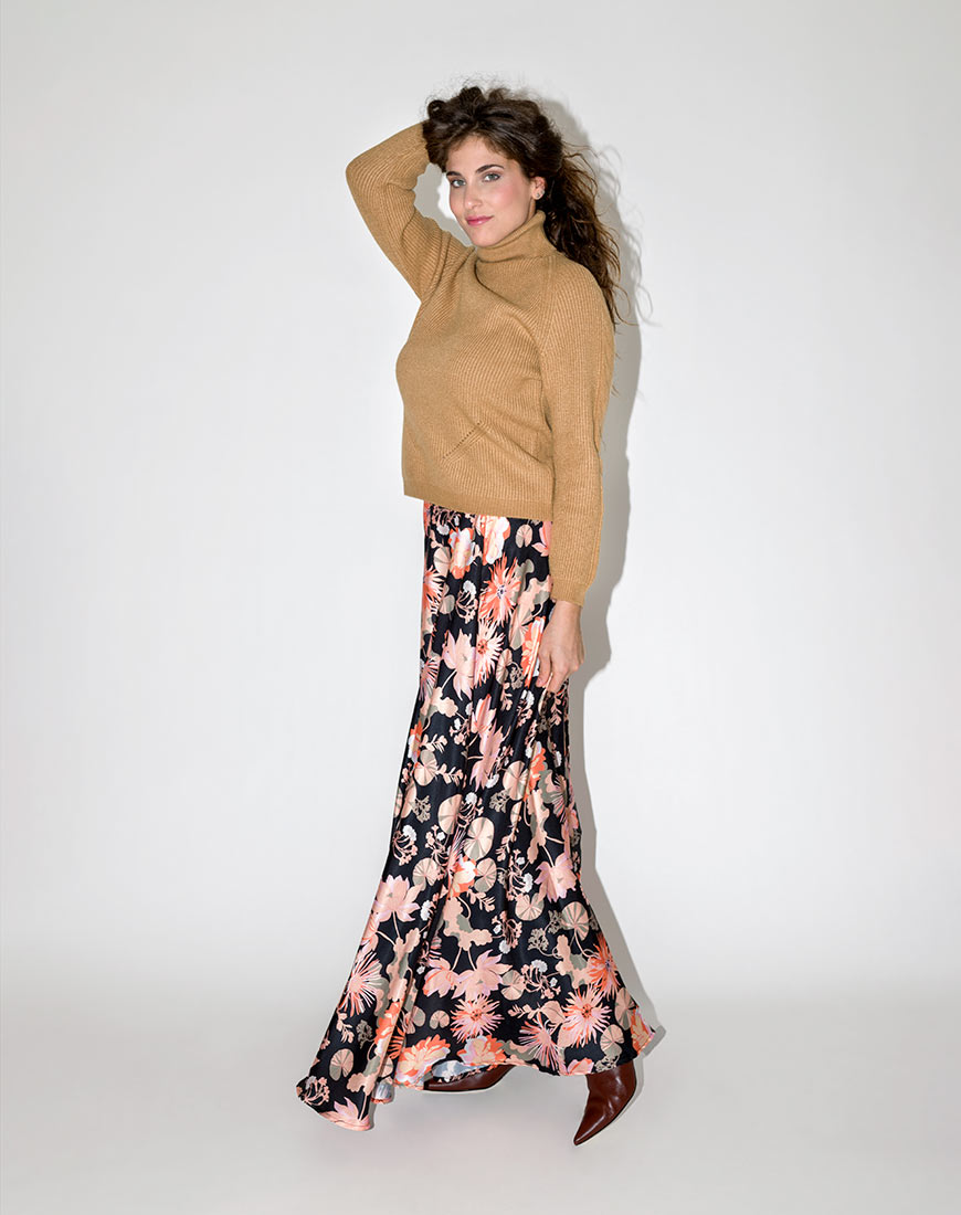 Maglione-Barbara-1-ViaVeneto-FrancoCiambella.jpg Gonna Sofia - immagine 3